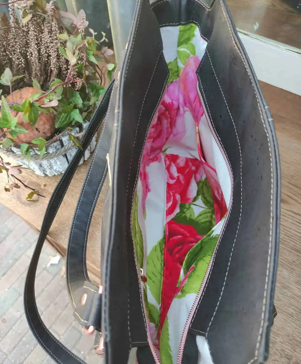 kurk schoudertas zwart binnenkant kurk schoudertas zwart binnenkant