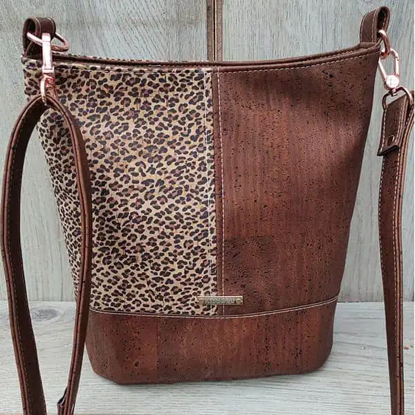 kurk-tas-panterprint-licht-bruin kurk tas panterprint lichtbruin