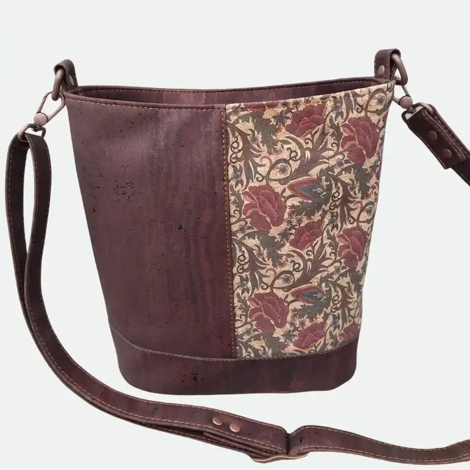 schoudertas bruin met rozen achterkant schoudertas dames bruin kurk met rode rozen achterkant