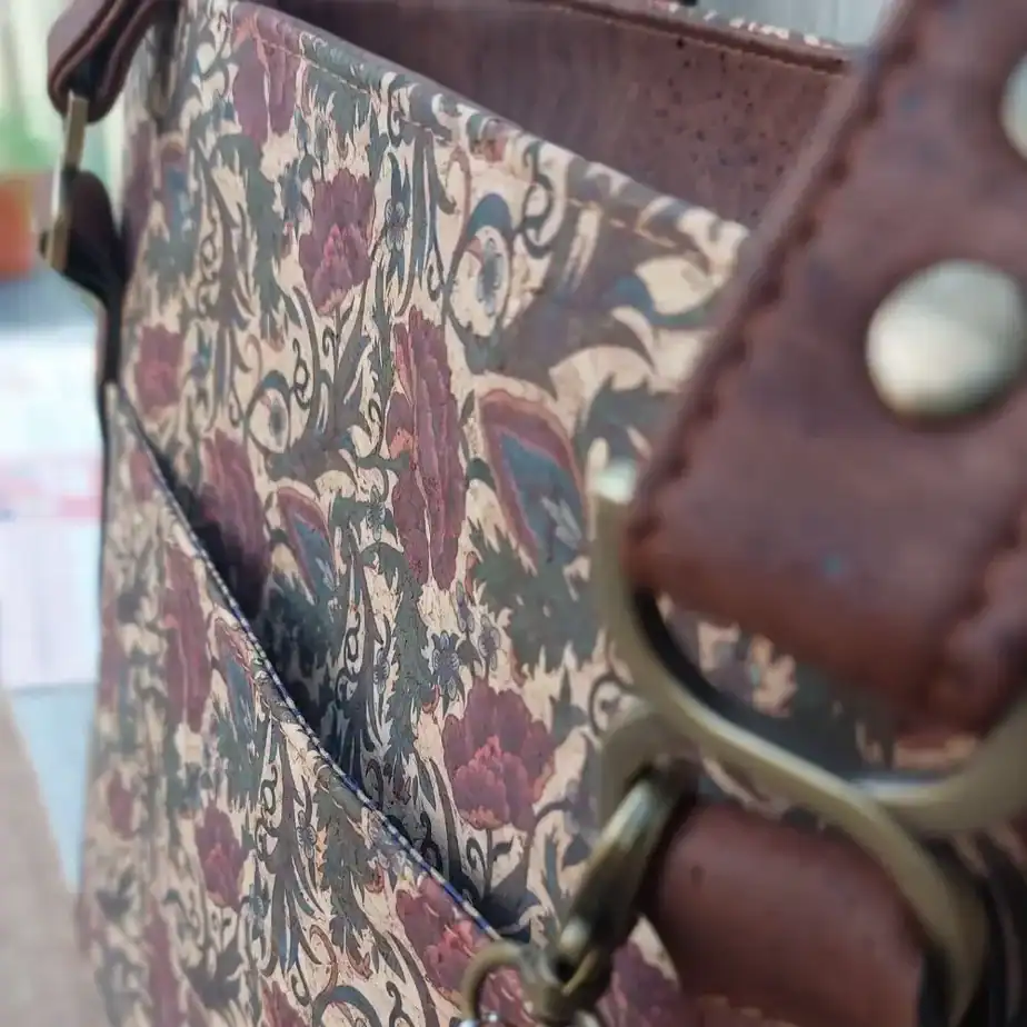 Shopper rode rozen voorvak shopper kurk tas met rode rozen voorvak