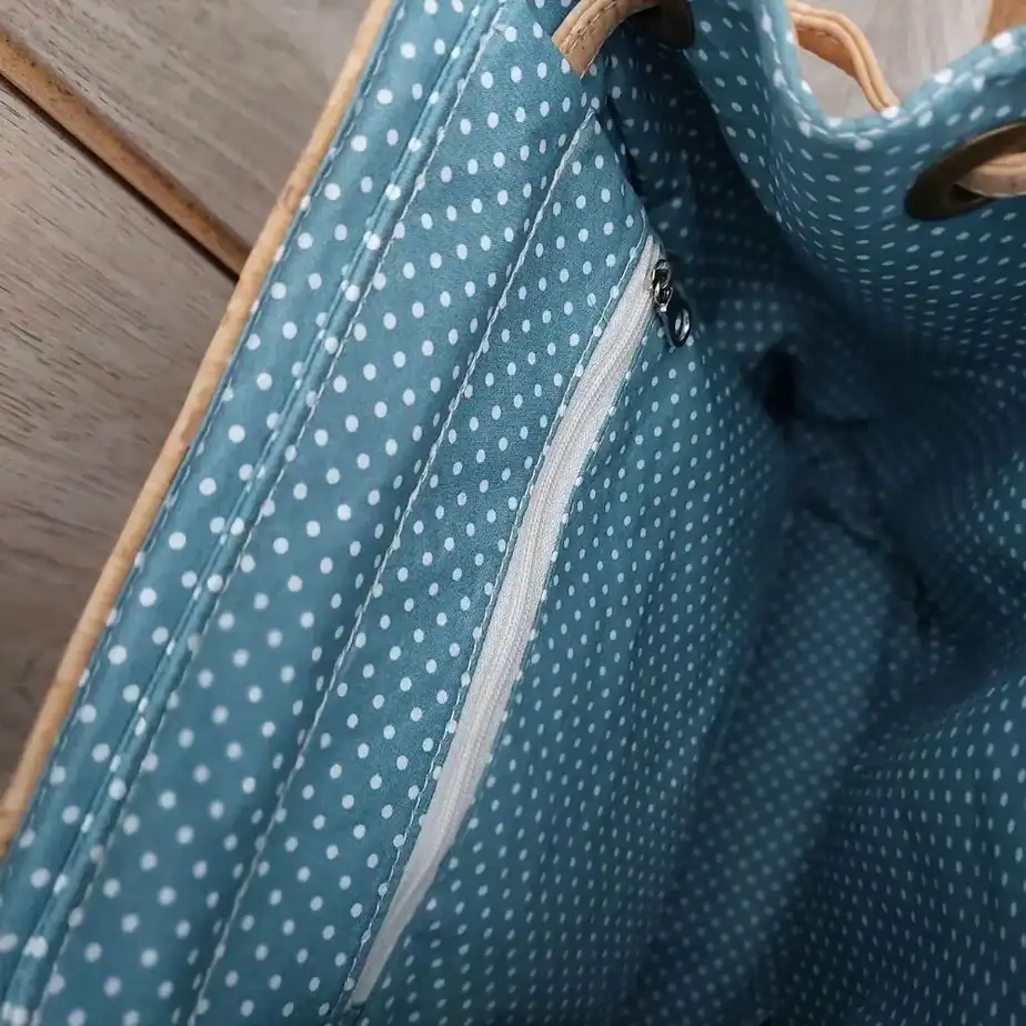 handgemaakte rugzak naturel kurk binnenkant Handgemaakte rugzak naturel kurk binnenkant