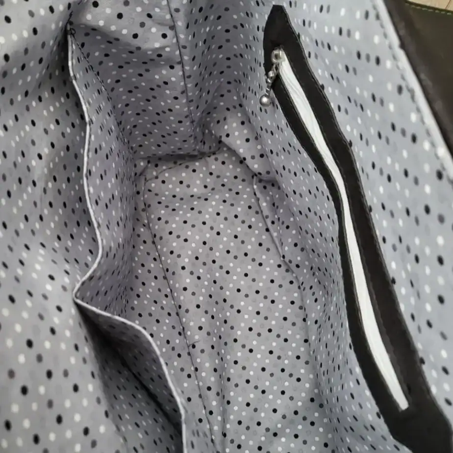 Schoudertas groen binnenkant Groene schoudertas kurk binnenkant