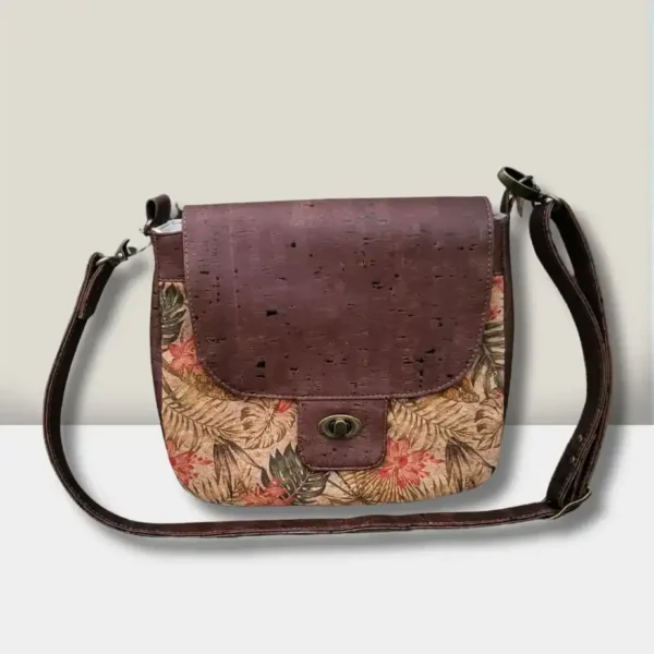 Crossbody tas bruin kurk met draaisluiting Crossbody tas donkerbruin kurk met klepsluiting