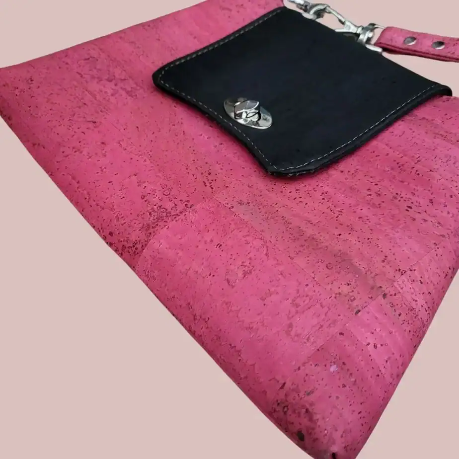 Klein leuk tasje roze kurk onderkant leuk klein tasje roze kurk onderkant