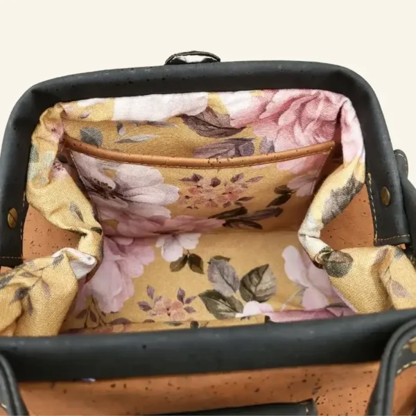 Kleine dokterstas terracotta binnenkant open vak Kleine dokterstas dames terracotta binnenkant open vak