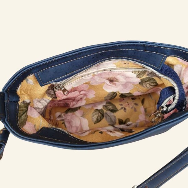 Kleurrijke crossbody tas van kurk binnenkant