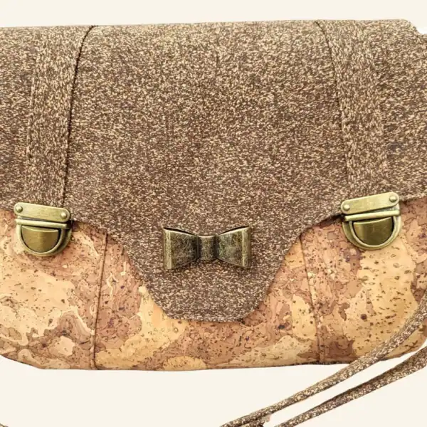 Stijlvolle Bruine Schoudertas van Duurzaam Kurk detail Stijlvolle Bruine Schoudertas van Duurzaam Kurk detail