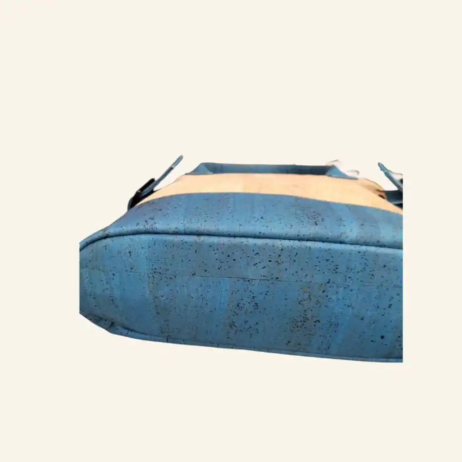 Handtas naturel met blauw kurk onderkant