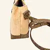 Crossbody tas naturel met bruin zijkant crossbody tas in naturel met bruin kurk zijkant
